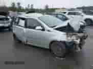 2009 Chevrolet Aveo 1LT z VIN KL1TD66E79B621722, wystawiony jako Copart lot #48866424 z przebiegiem Nie podano mil oraz Szkoda całkowita • Salvage title. Historia ofert i sprzedaży dostępna na DreamBid. Obrazek 4.