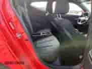 2019 Hyundai Veloster Premium z VIN KMHTG6AF7KU019411, wystawiony jako Copart lot #61428395 z przebiegiem 122 745 mil mil oraz Szkoda całkowita • Salvage title. Historia ofert i sprzedaży dostępna na DreamBid. Obrazek 10.