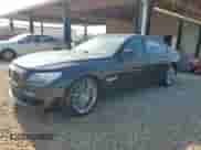 2014 BMW 7 Series 740Li с VIN WBAYE4C50ED137777, выставлен на аукционе Copart как лот 69148825 с пробегом 104 472 миль миль и Списание • Salvage title. История ставок и продаж доступна на DreamBid. Изображение 1.