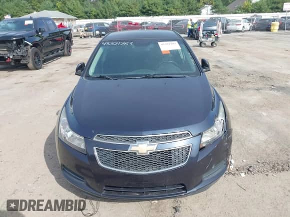 2014 Chevrolet Cruze 1LT с VIN 1G1PC5SB2E7455182, выставлен на аукционе IAAI как лот 43321283 с пробегом 69 327 миль миль и . История ставок и продаж доступна на DreamBid. Изображение 12.