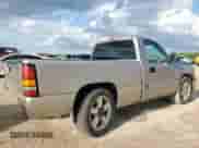 2003 Chevrolet Silverado 1500 LS z VIN 1GCEC14X83Z119411, wystawiony jako Copart lot #81822015 z przebiegiem 146 594 mil mil oraz Szkoda całkowita • Salvage title. Historia ofert i sprzedaży dostępna na DreamBid. Obrazek 3.