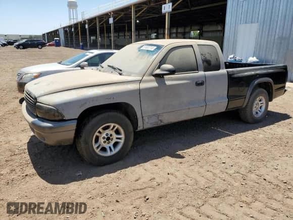 2002 Dodge Dakota с VIN 1B7GL12X52S692382, выставлен на аукционе Copart как лот 66527585 с пробегом 146 716 миль миль и Чистый • Clean title. История ставок и продаж доступна на DreamBid. Изображение 1.