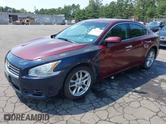 2013 Nissan Maxima SV z VIN 1N4AA5AP3DC834462, wystawiony jako IAAI lot #42783351 z przebiegiem 187 671 mil mil oraz . Historia ofert i sprzedaży dostępna na DreamBid. Obrazek 18.