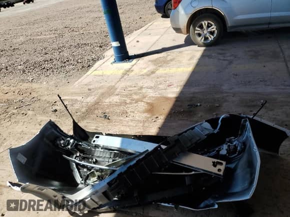 2024 Toyota Sienna Platinum с VIN 5TDERKEC3RS219958, выставлен на аукционе Copart как лот 80211315 с пробегом 1 799 миль миль и Списание • Salvage title. История ставок и продаж доступна на DreamBid. Изображение 13.