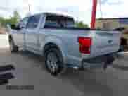 2018 Ford F-150 XL z VIN 1FTEW1CG4JKD13884, wystawiony jako IAAI lot #43204926 z przebiegiem 162 084 mil mil oraz . Historia ofert i sprzedaży dostępna na DreamBid. Obrazek 3.