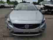 2018 Volvo S60 Dynamic с VIN YV140MTLXJ2452438, выставлен на аукционе Copart как лот 64044385 с пробегом 69 597 миль миль и Списание • Salvage title. История ставок и продаж доступна на DreamBid. Изображение 5.