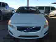 2012 Volvo S60 T5 с VIN YV1622FS3C2034252, выставлен на аукционе IAAI как лот 43336269 с пробегом 143 661 миль миль и . История ставок и продаж доступна на DreamBid. Изображение 6.