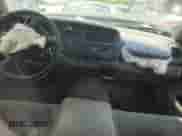 1998 Dodge Dakota SLT z VIN 1B7GL26X1WS723200, wystawiony jako Copart lot #59961325 z przebiegiem 279 317 mil mil oraz Szkoda całkowita • Salvage title. Historia ofert i sprzedaży dostępna na DreamBid. Obrazek 8.