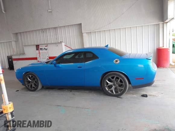 2015 Dodge Challenger R/T Plus с VIN 2C3CDZBT9FH913572, выставлен на аукционе IAAI как лот 43128110 с пробегом 60 426 миль миль и . История ставок и продаж доступна на DreamBid. Изображение 14.