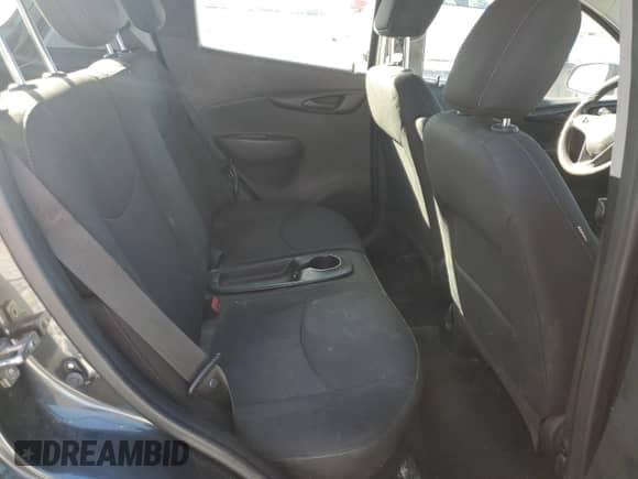 2019 Chevrolet Spark LT с VIN KL8CD6SA1KC727622, выставлен на аукционе Copart как лот 85925815 с пробегом 131 887 миль миль и Списание • Salvage title. История ставок и продаж доступна на DreamBid. Изображение 10.