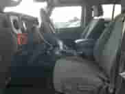 2024 Jeep Wrangler Willys с VIN 1C4RJXN67RW351007, выставлен на аукционе Copart как лот 67570285 с пробегом 9 885 миль миль и Списание • Salvage title. История ставок и продаж доступна на DreamBid. Изображение 7.