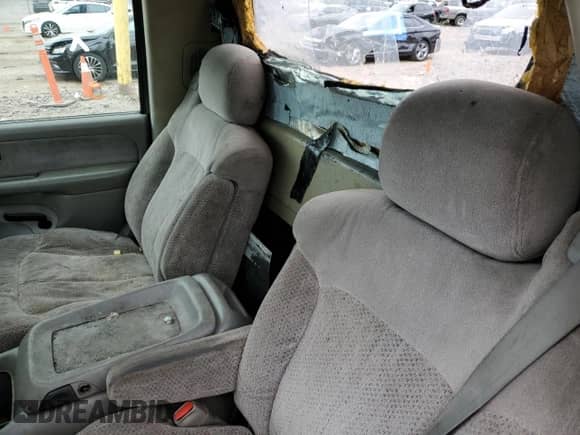 1999 Chevrolet Silverado 1500 с VIN 1GCEK14V5XZ124718, выставлен на аукционе Copart как лот 72645484 с пробегом Не указан миль и Списание • Salvage title. История ставок и продаж доступна на DreamBid. Изображение 10.