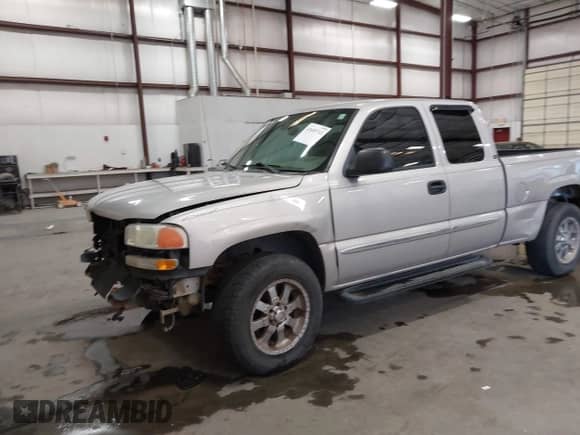2004 GMC Sierra 1500 SLE with VIN 2GTEK19T841171771, listed as a IAAI auction lot 42685742 with 163,284 mi miles and . Bid and sale history available at DreamBid. Image 2.