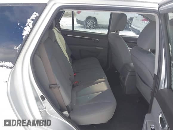 2011 Hyundai Santa Fe GLS z VIN 5XYZGDAG9BG053282, wystawiony jako IAAI lot #41365988 z przebiegiem 155 550 mil mil oraz . Historia ofert i sprzedaży dostępna na DreamBid. Obrazek 8.