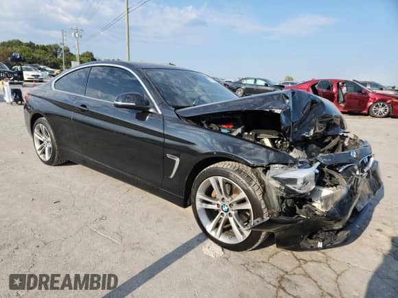 2018 BMW 4 Series 430i xDrive z VIN WBA4W5C5XJAA49884, wystawiony jako Copart lot #81122585 z przebiegiem 74 228 mil mil oraz Szkoda całkowita • Salvage title. Historia ofert i sprzedaży dostępna na DreamBid. Obrazek 4.