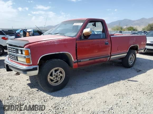 1989 Chevrolet Silverado 2500 z VIN 1GCFK24KXKE274887, wystawiony jako Copart lot #68597975 z przebiegiem 317 809 mil mil oraz Czysty tytuł • Clean title. Historia ofert i sprzedaży dostępna na DreamBid. Obrazek 1.
