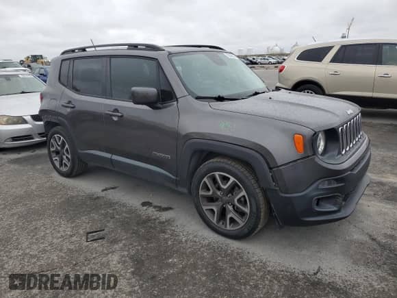2017 Jeep Renegade Latitude z VIN ZACCJABB8HPF10438, wystawiony jako Copart lot #76149703 z przebiegiem 53 754 mil mil oraz Szkoda całkowita • Salvage title. Historia ofert i sprzedaży dostępna na DreamBid. Obrazek 4.