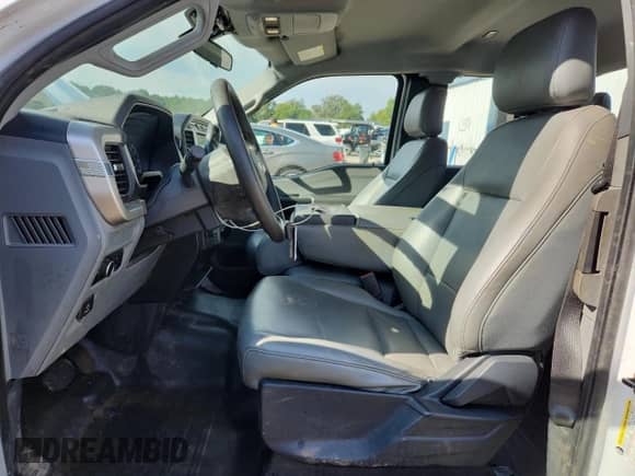 2021 Ford F-150 XL с VIN 1FTEX1CB4MKE25252, выставлен на аукционе Copart как лот 85279495 с пробегом 57 431 миль миль и Списание • Salvage title. История ставок и продаж доступна на DreamBid. Изображение 7.