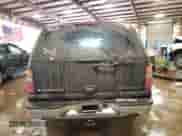 2002 Chevrolet Suburban LS с VIN 1GNFK16Z42J110098, выставлен на аукционе Copart как лот 44579395 с пробегом 317 196 миль миль и Чистый • Clean title. История ставок и продаж доступна на DreamBid. Изображение 6.