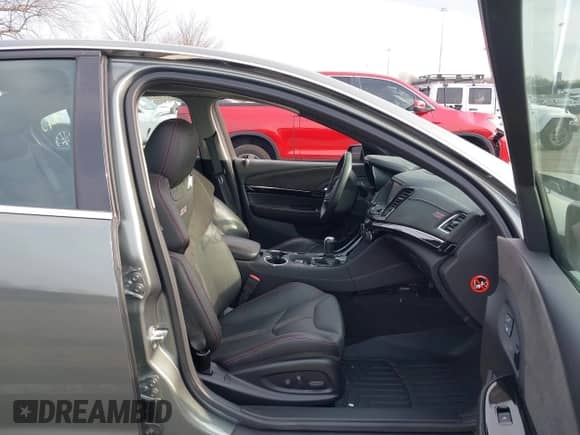 2016 Chevrolet SS with VIN 6G3F25RW2GL208949, listed as a IAAI auction lot 41772533 with 34,821 mi miles and . Bid and sale history available at DreamBid. Image 5.