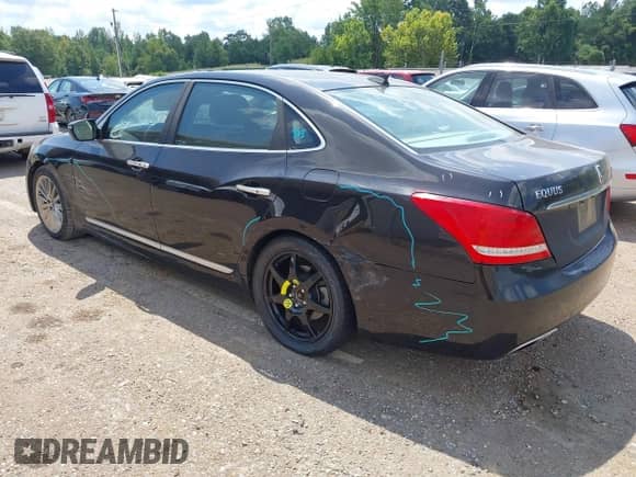 2014 Hyundai Equus Signature with VIN KMHGH4JH5EU089417, listed as a IAAI auction lot 42939834 with 86,073 mi miles and . Bid and sale history available at DreamBid. Image 3.