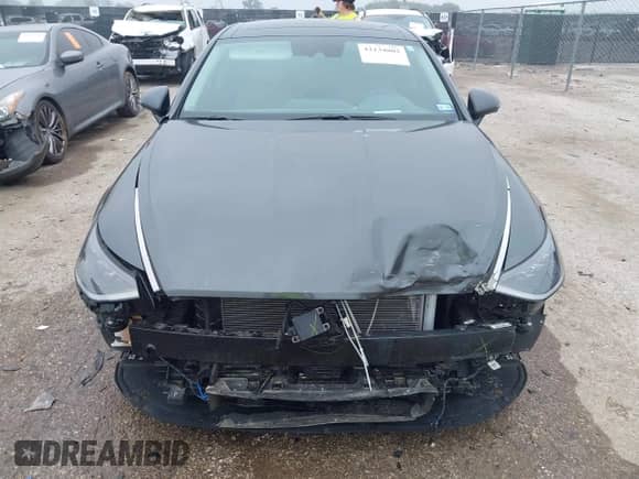 2023 Hyundai Sonata Limited с VIN KMHL54JJ1PA077621, выставлен на аукционе IAAI как лот 42134802 с пробегом 12 303 миль миль и . История ставок и продаж доступна на DreamBid. Изображение 12.