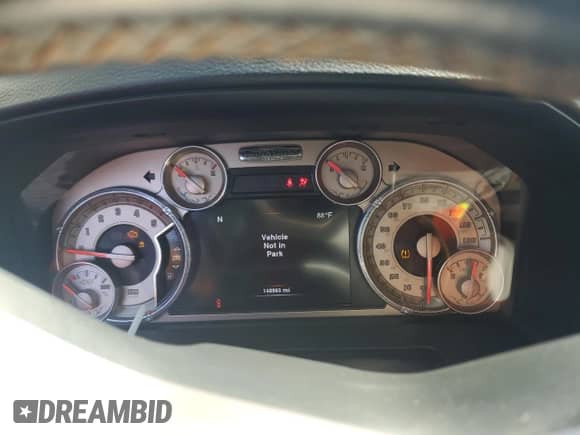 2014 Ram 1500 Longhorn Limited z VIN 1C6RR7WM6ES423250, wystawiony jako Copart lot #69193804 z przebiegiem 148 863 mil mil oraz Szkoda całkowita • Salvage title. Historia ofert i sprzedaży dostępna na DreamBid. Obrazek 9.