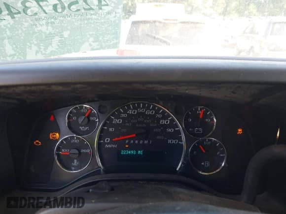 2019 Chevrolet Express Cargo z VIN 1GCWGAFP6K1204248, wystawiony jako IAAI lot #42567349 z przebiegiem 223 493 mil mil oraz . Historia ofert i sprzedaży dostępna na DreamBid. Obrazek 7.