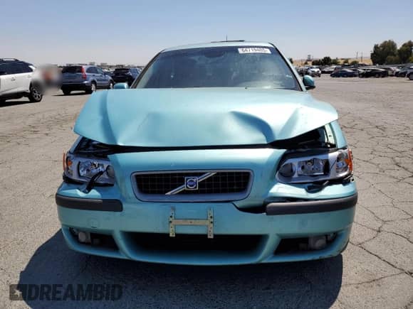 2004 Volvo S60 R с VIN YV1RH52Y442350929, выставлен на аукционе Copart как лот 64719405 с пробегом 134 183 миль миль и Списание • Salvage title. История ставок и продаж доступна на DreamBid. Изображение 5.