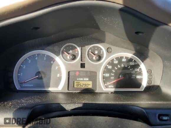 2005 Hyundai Santa Fe GLS с VIN KM8SC73E75U880755, выставлен на аукционе Copart как лот 77451484 с пробегом 185 290 миль миль и Списание • Salvage title. История ставок и продаж доступна на DreamBid. Изображение 9.