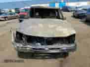 2006 Chevrolet Silverado 1500 LT3 с VIN 2GCEK13N061209555, выставлен на аукционе Copart как лот 70290794 с пробегом Не указан миль и Списание • Salvage title. История ставок и продаж доступна на DreamBid. Изображение 5.