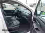 2021 Chevrolet Traverse High Country z VIN 1GNEVNKW9MJ215972, wystawiony jako IAAI lot #42566770 z przebiegiem 88 878 mil mil oraz . Historia ofert i sprzedaży dostępna na DreamBid. Obrazek 5.
