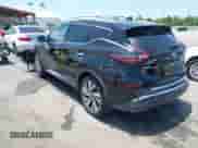 2020 Nissan Murano SL z VIN 5N1AZ2CJ5LN153390, wystawiony jako IAAI lot #42274848 z przebiegiem 56 824 mil mil oraz . Historia ofert i sprzedaży dostępna na DreamBid. Obrazek 3.