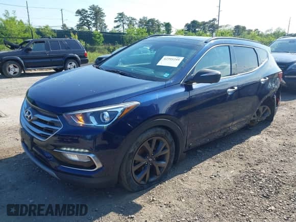 2018 Hyundai Santa Fe Ultimate с VIN 5XYZWDLA3JG571432, выставлен на аукционе IAAI как лот 42395245 с пробегом 69 330 миль миль и . История ставок и продаж доступна на DreamBid. Изображение 2.