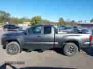 2018 Toyota Tacoma SR5 with VIN 5TFSZ5AN8JX150047, listed as a IAAI auction lot 43474593 with 38,427 mi miles and . Bid and sale history available at DreamBid. Image 14.