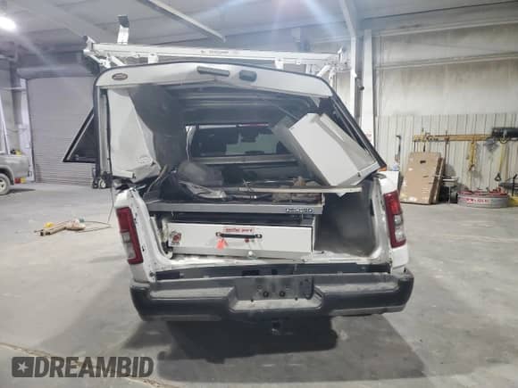 2024 Ram 1500 Tradesman z VIN 1C6RRECT6RN214076, wystawiony jako Copart lot #77194494 z przebiegiem 11 539 mil mil oraz Szkoda całkowita • Salvage title. Historia ofert i sprzedaży dostępna na DreamBid. Obrazek 6.