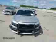 2020 Dodge Charger Police z VIN 2C3CDXKTXLH124217, wystawiony jako IAAI lot #43154620 z przebiegiem 119 464 mil mil oraz . Historia ofert i sprzedaży dostępna na DreamBid. Obrazek 12.