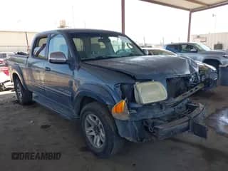 2005 Toyota Tundra SR5 с VIN 5TBET34155S481586, выставлен на аукционе IAAI как лот 42753541 с пробегом 245 105 миль миль и . История ставок и продаж доступна на DreamBid. Изображение 1.