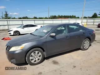 2011 Toyota Camry LE with VIN 4T1BF3EK9BU773141, listed as a Copart auction lot 84176595 with 271,871 mi miles and Salvage title. Bid and sale history available at DreamBid. Image 1.