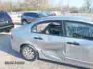 2009 Honda Civic with VIN 1HGFA15309L011836, listed as a IAAI auction lot 42071712 with 175,043 mi miles and . Bid and sale history available at DreamBid. Image 6.