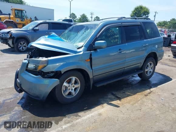 2006 Honda Pilot EX-L с VIN 5FNYF18566B022070, выставлен на аукционе IAAI как лот 42515228 с пробегом 202 516 миль миль и . История ставок и продаж доступна на DreamBid. Изображение 2.