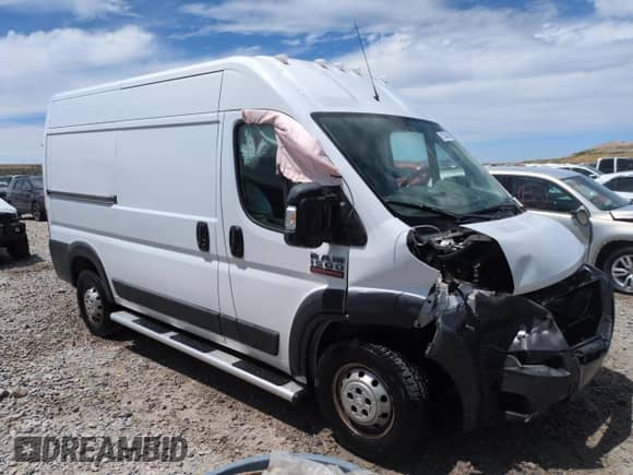 2014 Ram ProMaster Cargo с VIN 3C6TRVBG1EE111270, выставлен на аукционе Copart как лот 61200435 с пробегом 180 928 миль миль и Списание • Salvage title. История ставок и продаж доступна на DreamBid. Изображение 4.