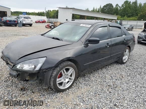 2006 Honda Accord EX-L z VIN 1HGCM56886A039998, wystawiony jako Copart lot #70776515 z przebiegiem 228 638 mil mil oraz Szkoda całkowita • Salvage title. Historia ofert i sprzedaży dostępna na DreamBid. Obrazek 1.