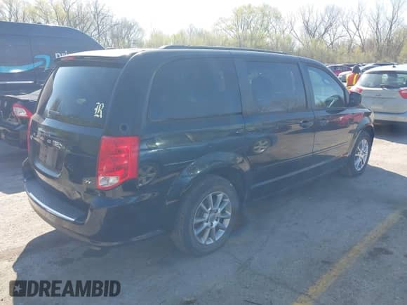 2011 Dodge Grand Caravan R/T with VIN 2D4RN7DG1BR742086, listed as a IAAI auction lot 41974276 with 183,732 mi miles and . Bid and sale history available at DreamBid. Image 4.