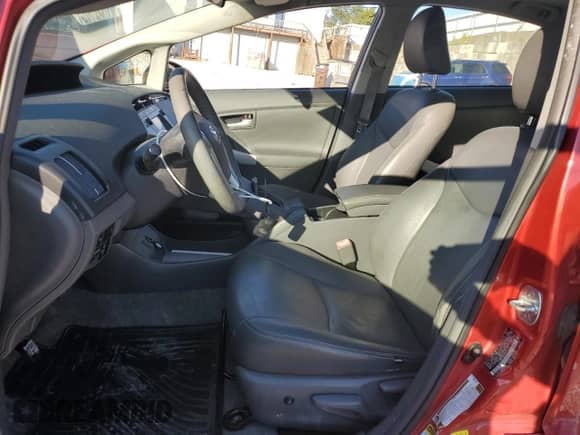 2011 Toyota Prius I z VIN JTDKN3DU4B0297723, wystawiony jako Copart lot #71358495 z przebiegiem 154 653 mil mil oraz Szkoda całkowita • Salvage title. Historia ofert i sprzedaży dostępna na DreamBid. Obrazek 7.