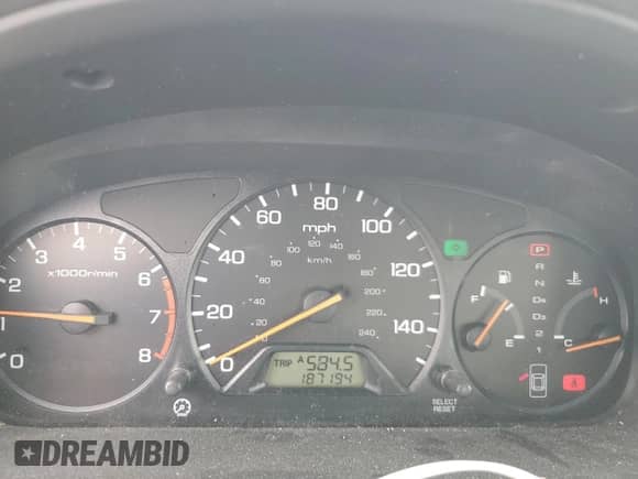 2001 Honda Accord VP с VIN 1HGCF86651A100128, выставлен на аукционе Copart как лот 84598345 с пробегом 187 194 миль миль и Чистый • Clean title. История ставок и продаж доступна на DreamBid. Изображение 9.