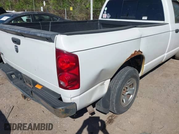 2008 Dodge 1500 SLT with VIN 1D7HA16N68J124942, listed as a IAAI auction lot 41922166 with 321,222 mi miles and . Bid and sale history available at DreamBid. Image 12.