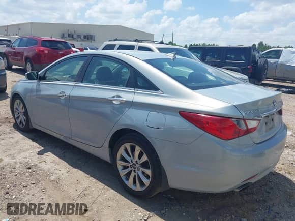2012 Hyundai Sonata Limited с VIN 5NPEC4AC6CH392194, выставлен на аукционе IAAI как лот 43078414 с пробегом 264 548 миль миль и . История ставок и продаж доступна на DreamBid. Изображение 3.