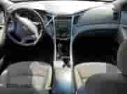 2013 Hyundai Sonata GLS с VIN 5NPEB4AC8DH631555, выставлен на аукционе Copart как лот 81063215 с пробегом Не указан миль и Чистый • Clean title. История ставок и продаж доступна на DreamBid. Изображение 8.