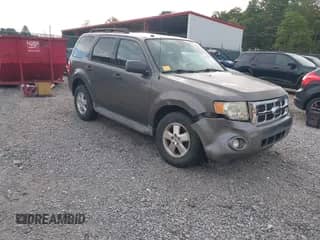 2011 Ford Escape XLT с VIN 1FMCU9DG1BKA67433, выставлен на аукционе IAAI как лот 43118413 с пробегом 117 135 миль миль и . История ставок и продаж доступна на DreamBid. Изображение 1.